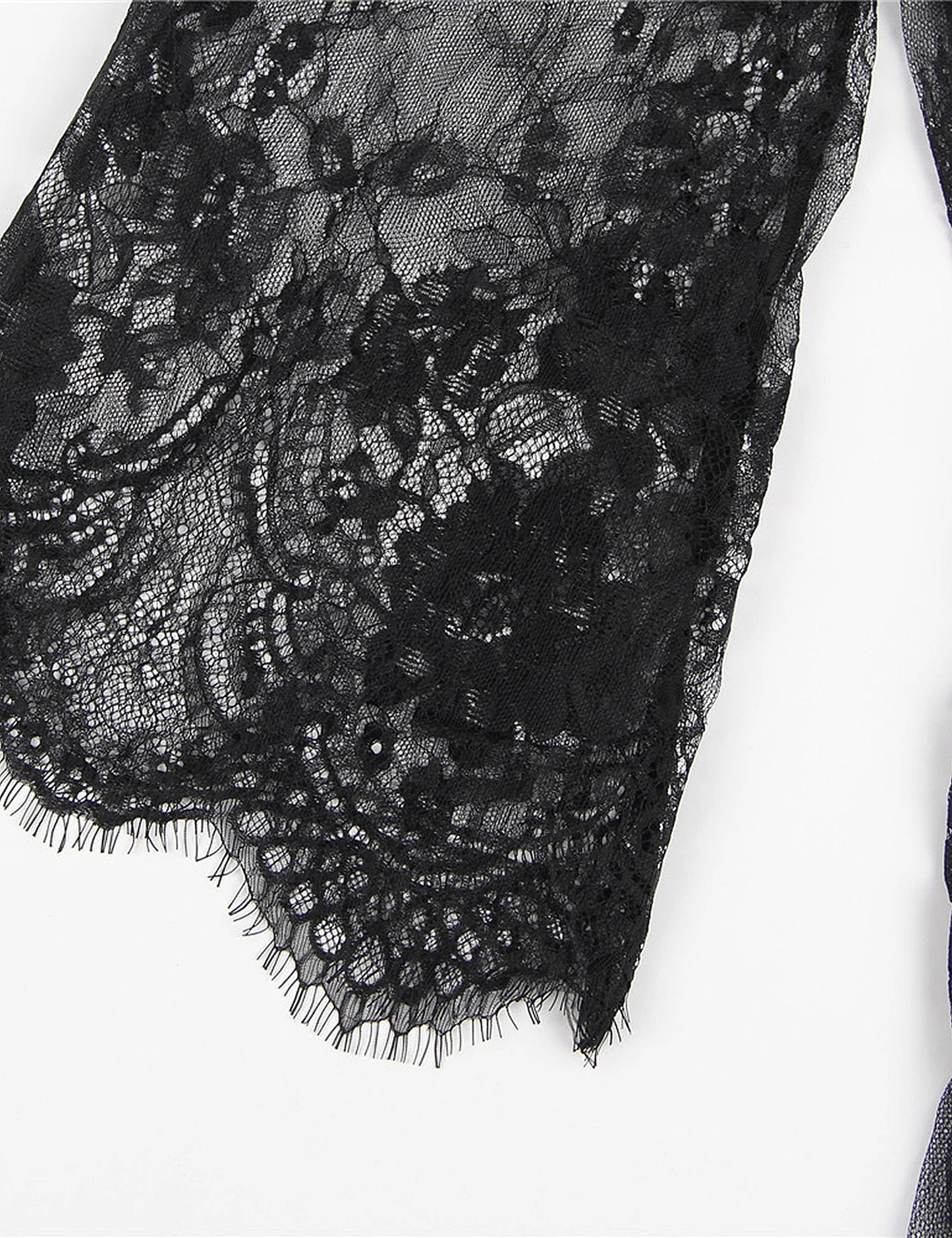Enchanted Desire: Plus Size Babydoll Lace Robe π€β¨