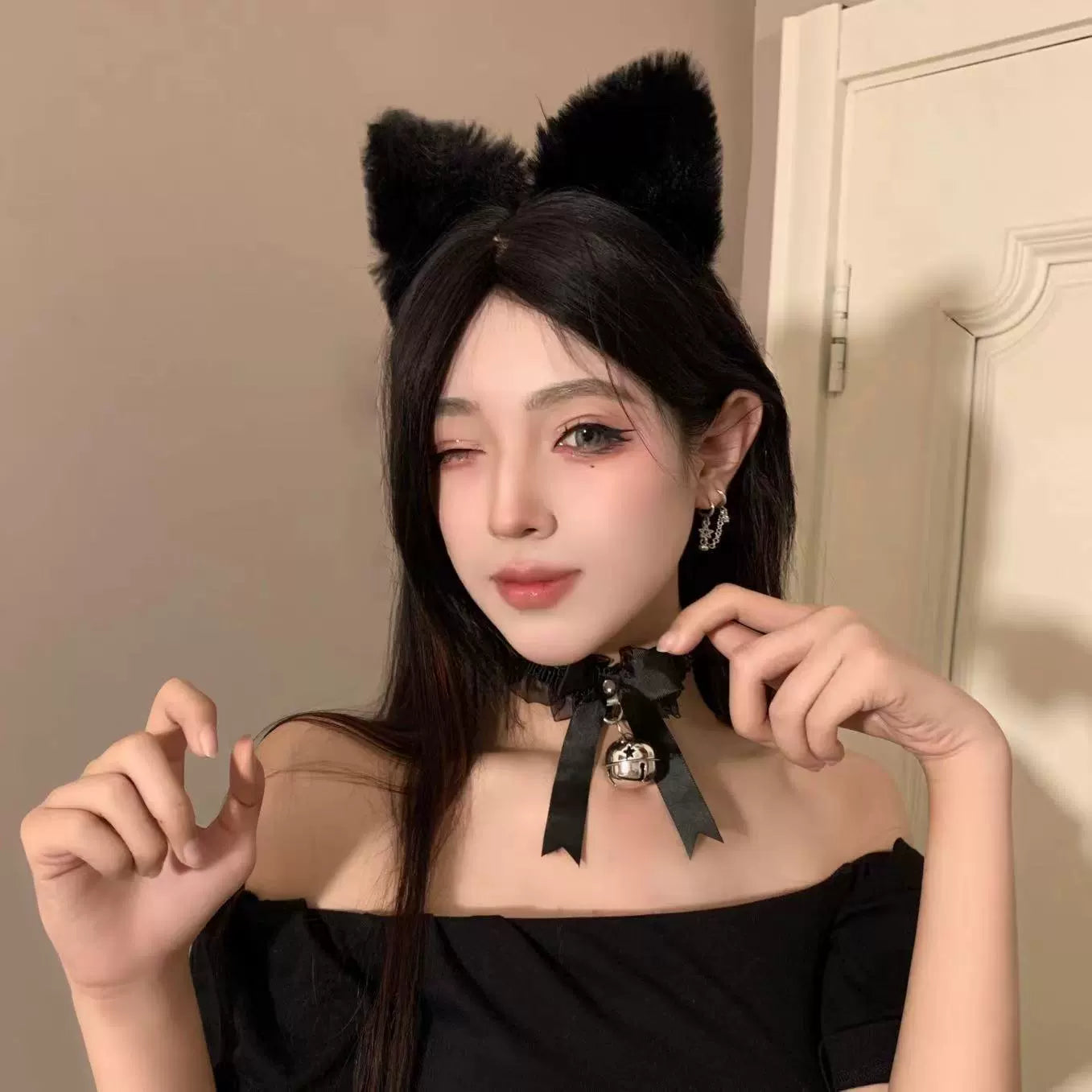 Play time Kitty with Neck bell Choker