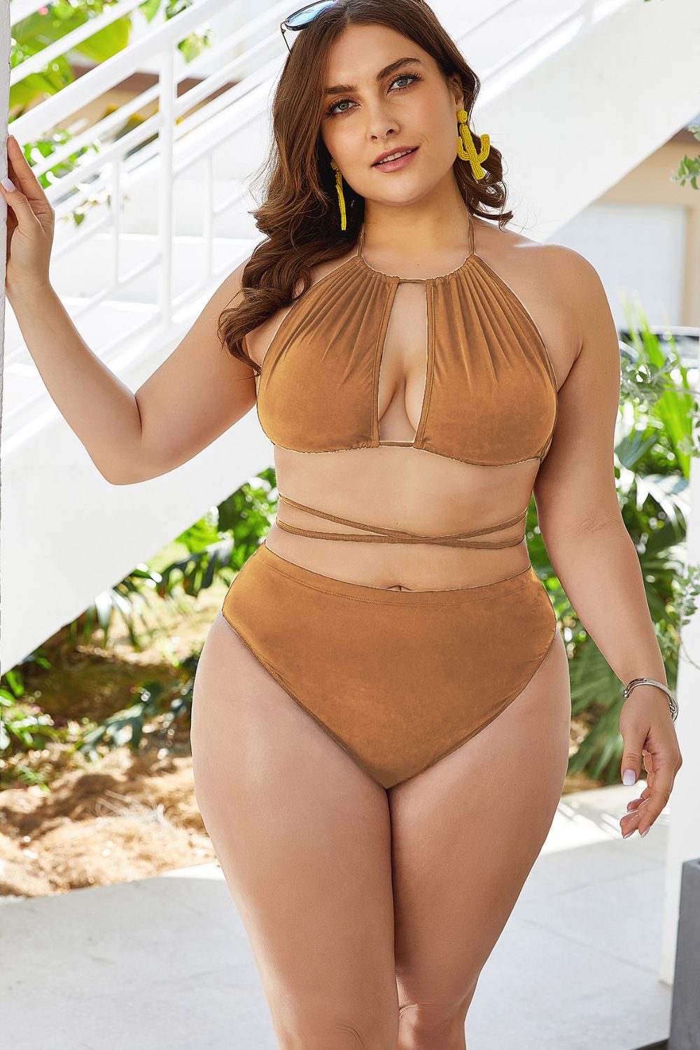 Siren's Seduction: Plus Size Backless Tie Sexy Bikini